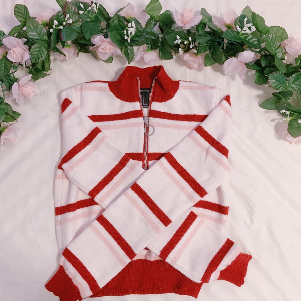 cropped red pink & white half-zip sweater | M